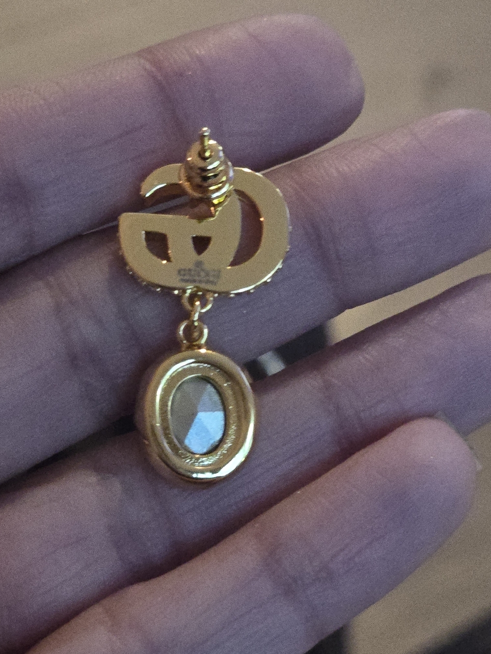 Gucci 18kgpGold-Tone Earrings with Emerald Green Gem Drops - Picture 8 of 8